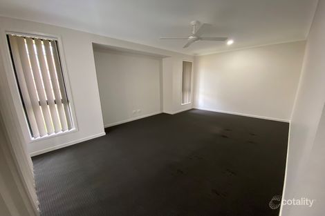 Property photo of 12 Thurston Street Boolaroo NSW 2284