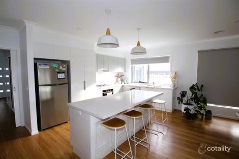 Property photo of 28 Bourne Boulevard Dennington VIC 3280