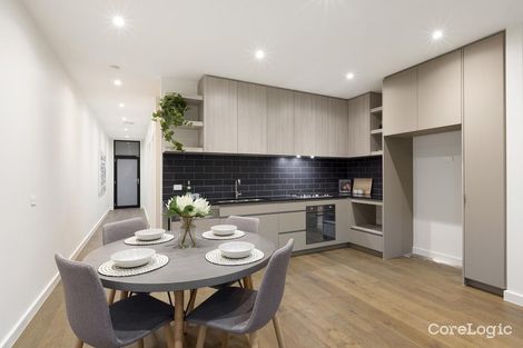 Property photo of 5 Phar Lap Drive Doncaster VIC 3108