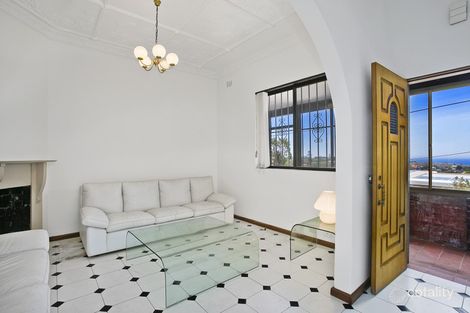 Property photo of 12 Seaview Street Clovelly NSW 2031