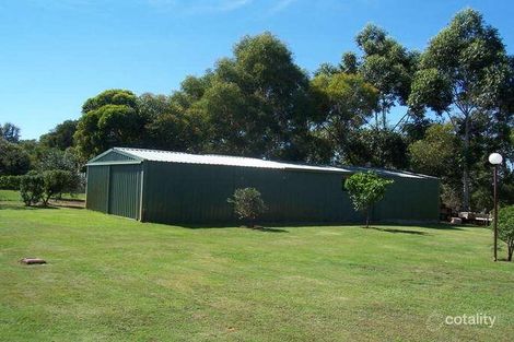 Property photo of 4 Tributary Place Leschenault WA 6233