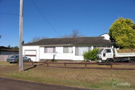 Property photo of 11 Maxwell Avenue Gorokan NSW 2263