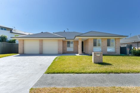 Property photo of 25 Riverside Crescent Haywards Bay NSW 2530