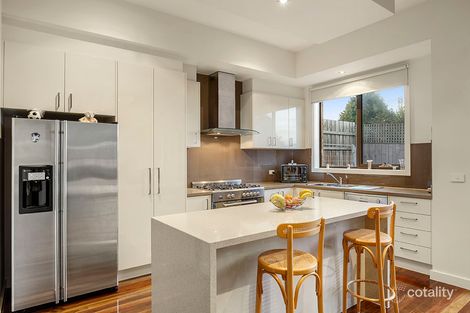 Property photo of 3 Vaucluse Court Donvale VIC 3111