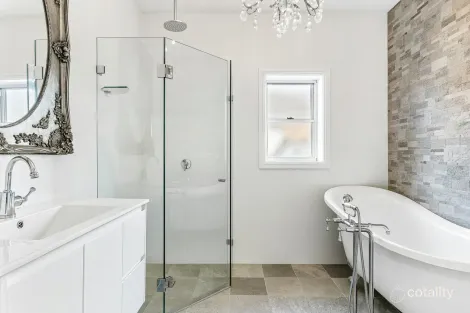 Property photo of 20 Bunarba Road Gymea Bay NSW 2227