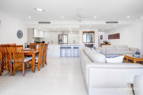 Property photo of 5217 Marine Drive West Hope Island QLD 4212