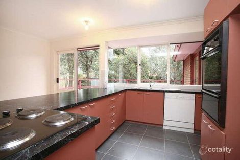Property photo of 141 Dandelion Drive Rowville VIC 3178