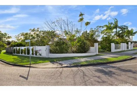 Property photo of 1-3 Chestnut Crescent Victoria Point QLD 4165