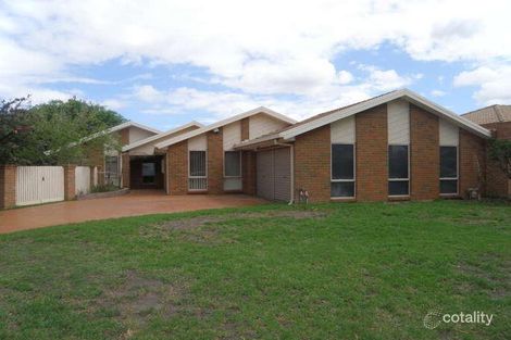 7 Brennan Ct, Sydenham, VIC 3037