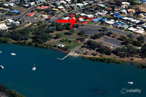 19 Wyndham Ave, Boyne Island, QLD 4680