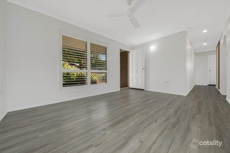 Property photo of 13 Carbeen Street Kin Kora QLD 4680