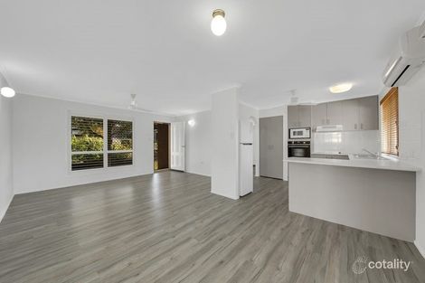 Property photo of 13 Carbeen Street Kin Kora QLD 4680