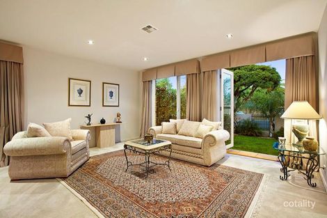 Property photo of 2/169-171 Bambra Road Caulfield VIC 3162