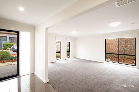 Property photo of 4 Renfree Street Casey ACT 2913