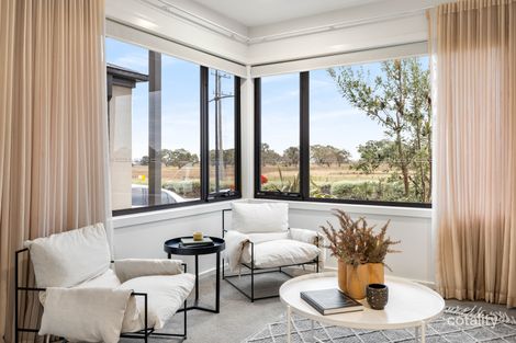 Property photo of 18 Giselle Circuit Greenvale VIC 3059