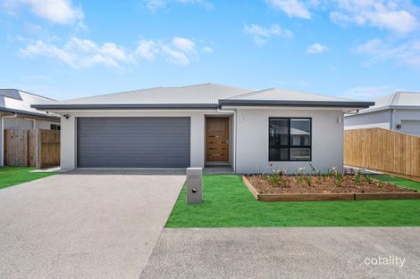Property photo of 35 Tiller Circuit Trinity Beach QLD 4879