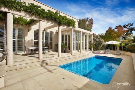 4 Hopetoun Rd, Toorak, VIC 3142