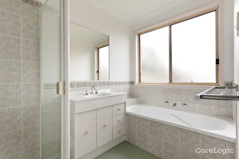 Property photo of 6 Brisbane Grove Horsley NSW 2530