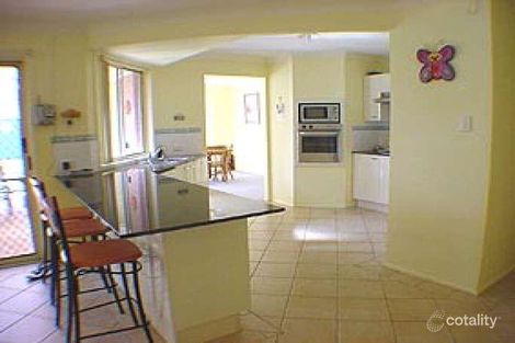 Property photo of 27 Peppercorn Crescent Fletcher NSW 2287
