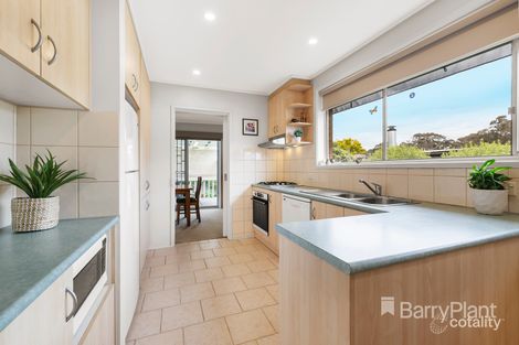 Property photo of 35 Ledbury Crescent Bundoora VIC 3083