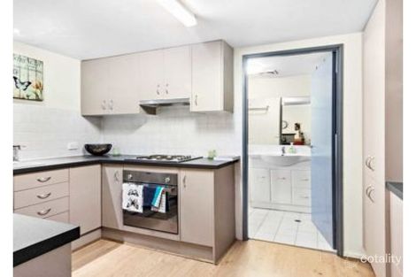 Property photo of 2C/119 Leichhardt Street Spring Hill QLD 4000