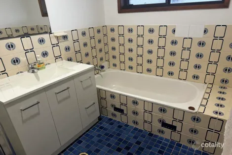 Property photo of 3 Audie Parade Berkeley Vale NSW 2261