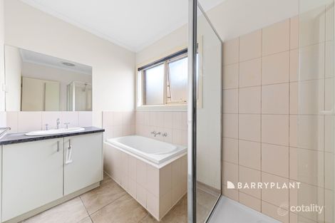 Property photo of 3/26-28 Lancaster Avenue Narre Warren VIC 3805