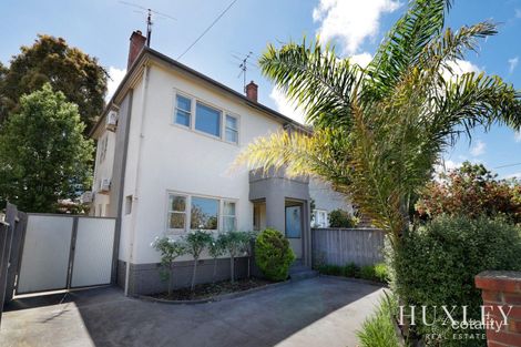 Property photo of 27 Nepean Highway Elsternwick VIC 3185