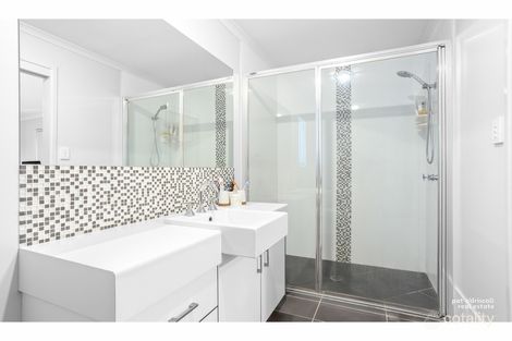 Property photo of 17 Reddy Drive Norman Gardens QLD 4701