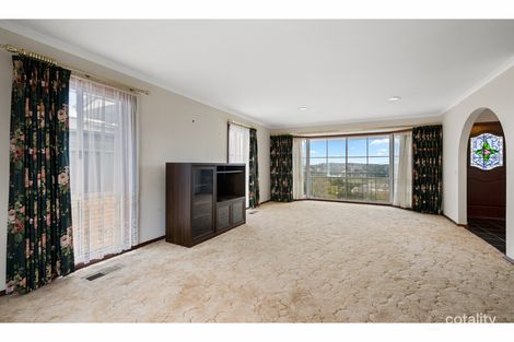 Property photo of 580 Whinray Crescent East Albury NSW 2640