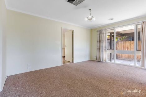 Property photo of 41 Strathmore Crescent Hoppers Crossing VIC 3029