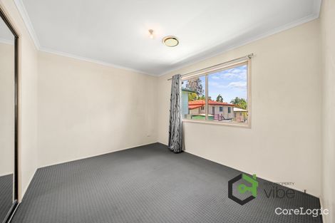 Property photo of 2 Poplar Crescent Stapylton QLD 4207