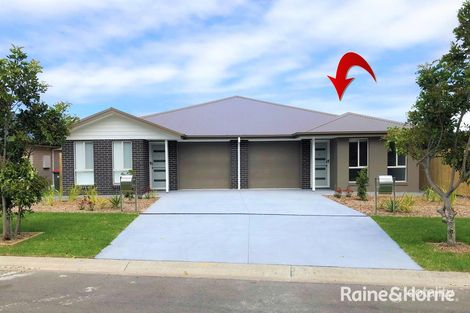 2/7 Yallimbah Ave, Tanilba Bay, NSW 2319