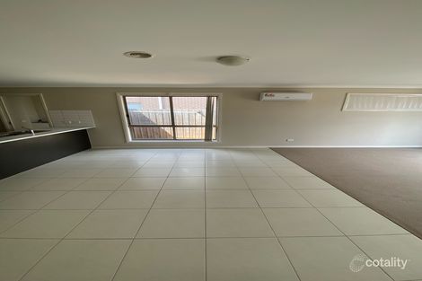 Property photo of 39 Robinson Drive Weir Views VIC 3338