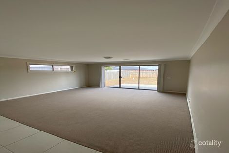 Property photo of 39 Robinson Drive Weir Views VIC 3338