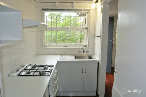 2/143 Gladstone Rd, Highgate Hill, QLD 4101