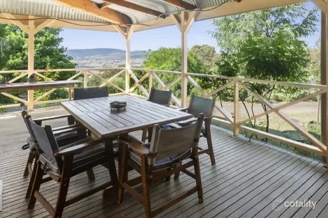 243 Davies Rd, Merrijig, VIC 3723