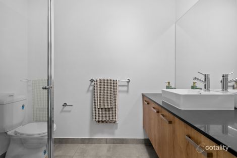 Property photo of 68 Yann Drive Wollert VIC 3750