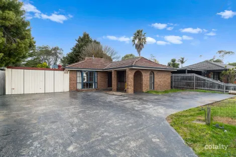 Property photo of 18 Broderick Road Carrum Downs VIC 3201
