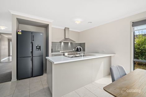 Property photo of 22 View Hill Drive Traralgon VIC 3844