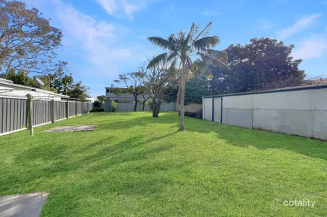 Property photo of 7 Ourringo Street Budgewoi NSW 2262