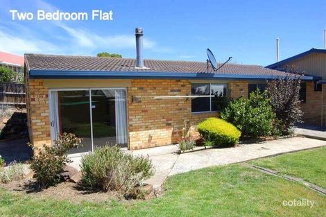 Property photo of 15 Loatta Road Lindisfarne TAS 7015