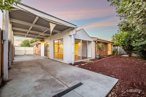 Property photo of 6 Reginald Court Cranbourne West VIC 3977