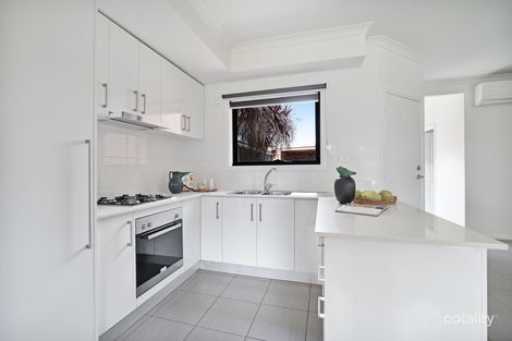 Property photo of 2/187 Edwardes Street Reservoir VIC 3073