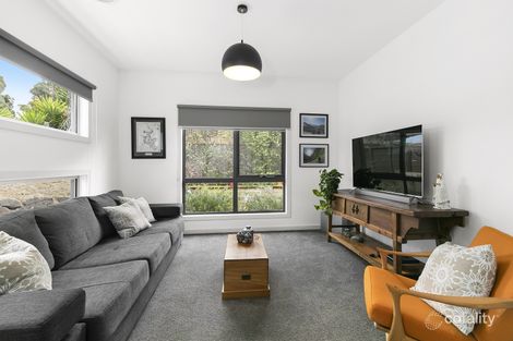 Property photo of 32 Onshore Drive Torquay VIC 3228