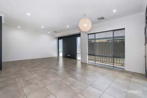 Property photo of 4 Hamsterley Way Hilbert WA 6112