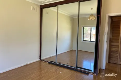 Property photo of 2 Allawah Avenue Sefton NSW 2162