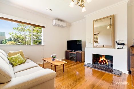 Property photo of 2/10A Aberfeldie Street Aberfeldie VIC 3040