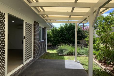 Property photo of 26 Nigella Circuit Hamlyn Terrace NSW 2259
