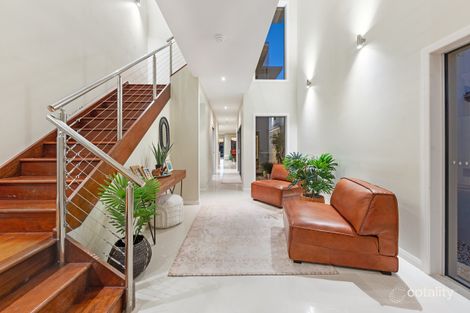 Property photo of 2235 Glengallon Way Hope Island QLD 4212